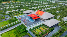 Chiêm ngưỡng quốc kỳ “khổng lồ” mừng Quốc khánh tại Nam đảo Phú Quốc