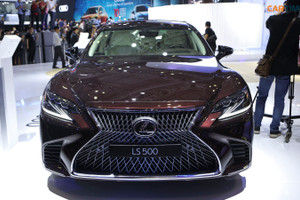 Lexus mang gì tới triển lãm ô tô Việt Nam 2018?