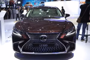 Lexus mang gì tới triển lãm ô tô Việt Nam 2018?