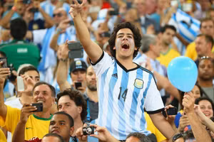 Đăng cai World Cup: Bài học "voi trắng" và mặt trái của giải đấu đắt giá nhất hành tinh