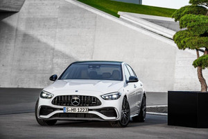 Mercedes-AMG C43 4Matic được trình làng, mạnh hơn 400 mã lực