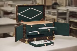Louis Vuitton nâng tầm diện mạo cho bộ mạt chược Vanity Mahjong