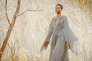 Dior Haute Couture Thu Đông 2021-2022: Tinh hoa thời trang nghệ thuật