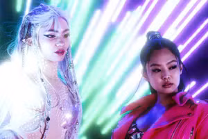 Blackpink Jennie xuất hiện trong MV “Shinigami Eyes” của Grimes