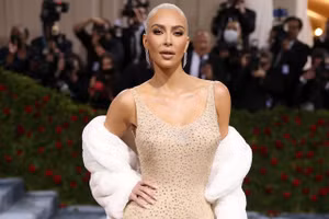 Thừa nhận ép cân cấp tốc để đi MET Gala, Kim Kardashian nhận chỉ trích dữ dội