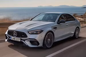 Mercedes-AMG C63 S hoàn toàn mới mạnh tới 671 mã lực và 1.020 Nm