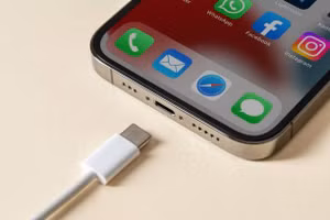 Hạn chót để Apple chuyển sang chuẩn USB-C cho iPhone theo luật mới EU