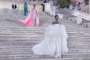 Valentino - Haute Couture Fall Winter 2022/2023: Khởi nguồn mới