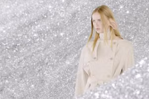 BST Burberry Xuân- Hè 2022: Animal Instinct sự tự do trong trí tưởng tượng