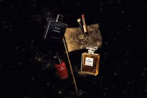 CHANEL Holiday 2022 - CHANEL Makeup Creation Studio vẻ đẹp ấn tượng