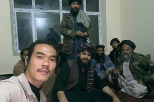 24 giờ khách Việt bị lính Taliban giữ ở Afghanistan