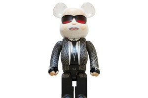 Medicom Toy giới thiệu thiết kế BE@RBRICK lấy cảm hứng từ NTK Karl Lagerfield