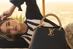 Louis Vuitton Capucines - biểu tượng vượt thời gian của sự nữ tính