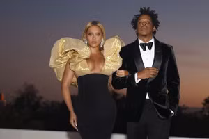 Beyoncé và Jay-Z là đại sứ thương hiệu mới nhất của Tiffany