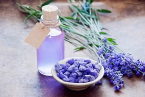 Những công dụng tuyệt vời của tinh dầu oải hương