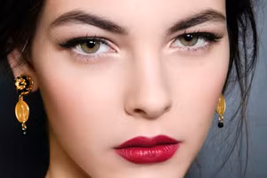 Những cây son kem lì "siêu bền" được các beauty bloggers săn đón