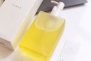 4 loại dầu rửa mặt thích hợp các nhu cầu khác nhau của làn da