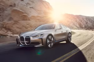 BMW "nhá hàng" Concept i4 - 2021 thể thao