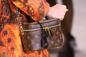 Louis Vuitton thông báo tăng giá toàn cầu do vấn đề cung ứng