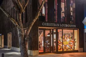 Christian Louboutin được đầu tư 642 triệu USD