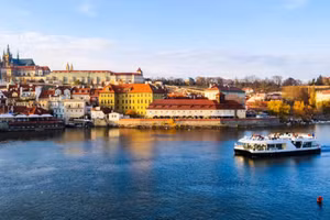 Khám phá thành phố được bình chọn đẹp nhất thế giới năm 2021.