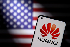 Công ty Huawei tìm cách vươn lên bất chấp những hạn chế từ Hoa Kỳ