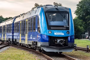 Coradia iLint - Chuyến tàu thương mại chạy bằng hydro đầu tiên trên thế giới