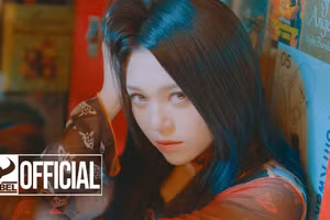 Alexa - Mở màn năm 2022 cho K-Pop với sự trở lại trong MV "Tattoo"