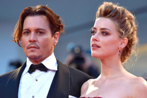 Johnny Depp đã chiều chuộng Amber Heard đến mức nào?