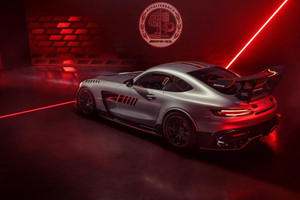 Mercedes-AMG GT Track Series xe đua mạnh 778 mã lực