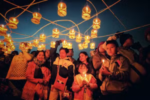 Thả lửa lên trời cùng lễ hội khinh khí cầu Taunggyi