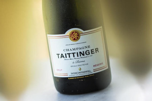 Champagne Taittinger Brut Réserve chính thức được chọn là champagne cho Club InterContinental