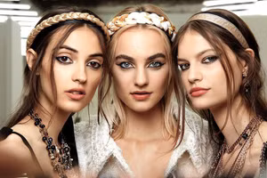 Top những phong cách trang điểm hot trend 2021