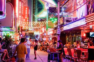 Vì sao khách quốc tế thích đến Thái Lan hơn Việt Nam?