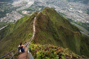 Nấc thang lên thiên đường ở Hawaii sẽ bị dỡ bỏ