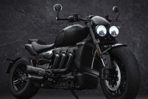 “Siêu xe” Triumph Rocket 3 R Black 2021 bản giới hạn sắp về Việt Nam