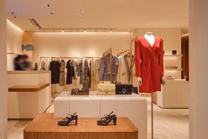 Thương hiệu Sandro khai trương cửa hàng đầu tiên tại Hà Nội