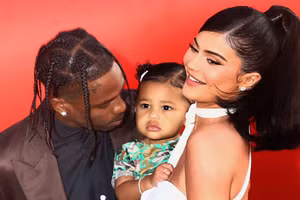 Kylie Jenner lập thương hiệu thời trang dành cho trẻ em