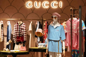 Gucci chấp nhận thanh toán tiền điện tử tại các cửa hàng ở Hoa Kỳ