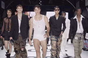 Dolce & Gabbana - Menswear: Xuân/Hè 2023 đồng hành cùng thời gian