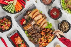 Khách sạn Sheraton Saigon: Ẩm thực nhà hàng 5 sao phục vụ tại nhà