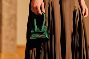 Sành điệu với dòng túi xách micro đến từ các thương hiệu cao cấp