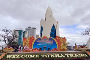 Khánh Hòa: Đảm bảo cảnh quan xanh đẹp, mang sắc xuân trong những ngày Tết 2023