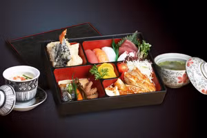 Du lịch Nhật Bản thời Covid qua những hộp cơm Bento