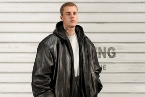 Justin Bieber trở thành gương mặt mới nhất trong chiến dịch quảng cáo của Balenciaga