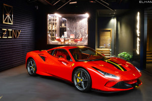 Chiêm ngưỡng siêu xe Ferrari F8 Tributo Modena Italy - Phiên bản duy nhất trên toàn thế giới