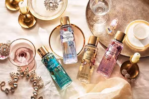 Ngày hè khổng thể thiếu xịt thơm toàn thân: thơm ngát, dưỡng ẩm da...