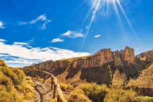Cueva de las Manos – hang động của những bàn tay ở Argentina