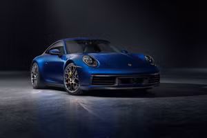 Chiếc xe huyền thoại Porsche 911 mới chính thức được ra mắt