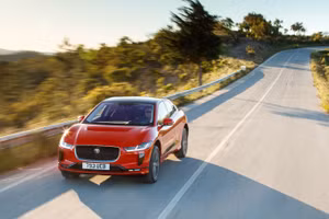 Jaguar I-PACE giành giải thưởng Xe của năm 2019